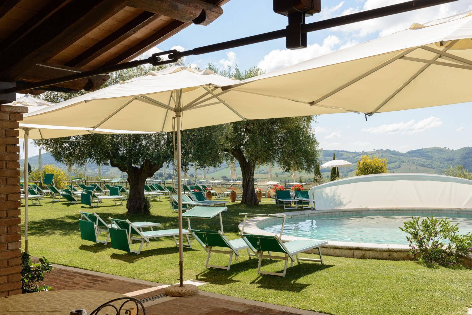 Hotel Saturno Fonte Pura Saturnia Exterior photo